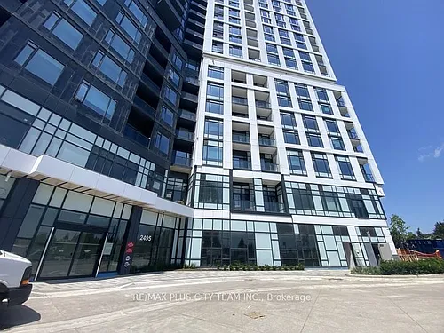 2495 Eglinton Ave W Photo 1