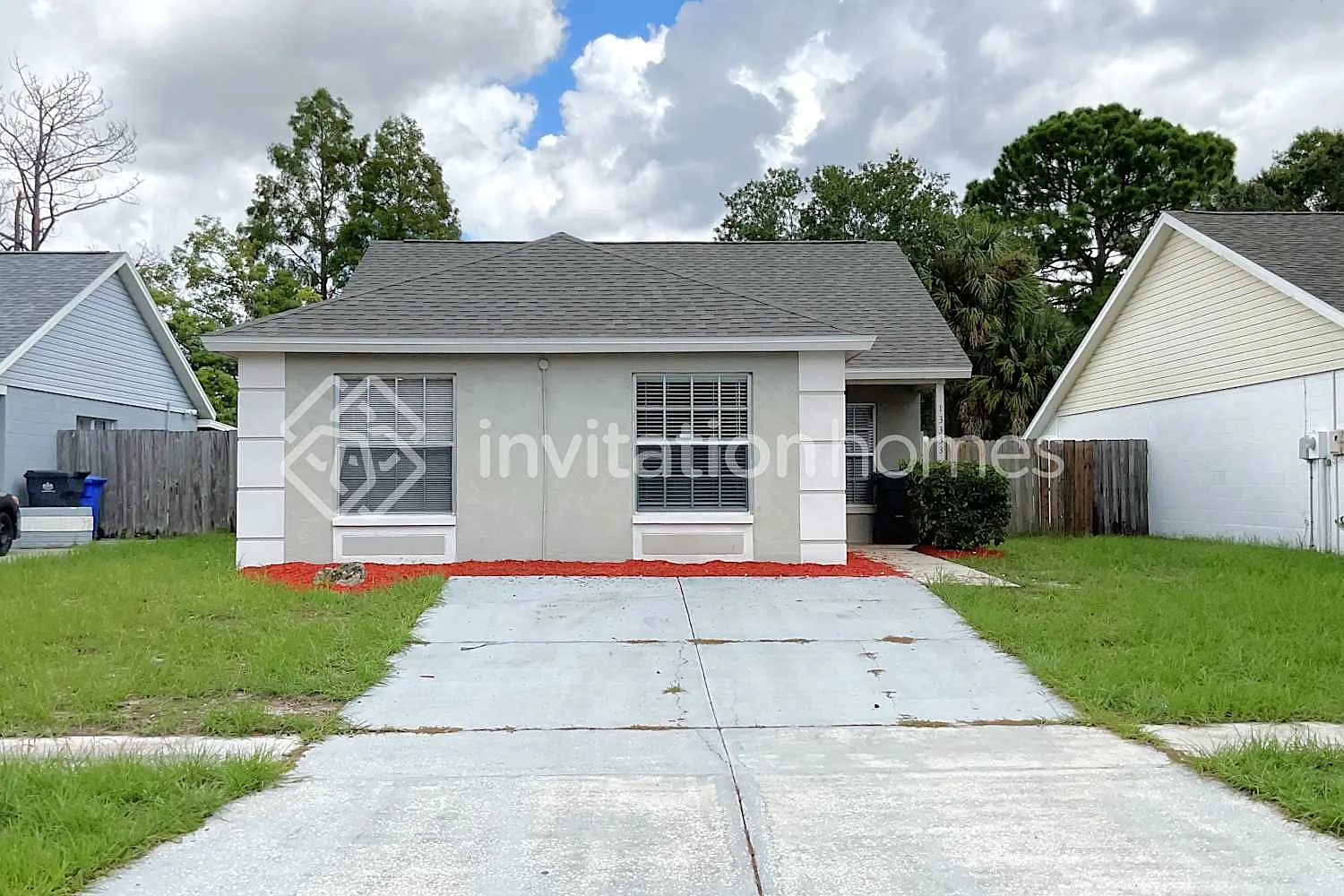 13333 Laraway Dr Riverview, FL 33579 — Photo 1