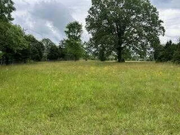 1424 Mowbray Pike, Soddy Daisy, TN 37379