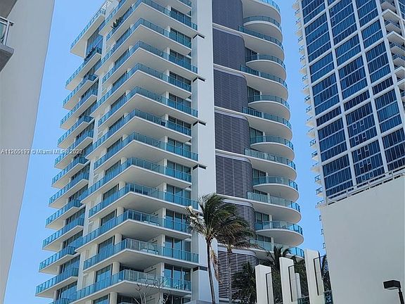 4th image of 6917 Collins Ave APT 606