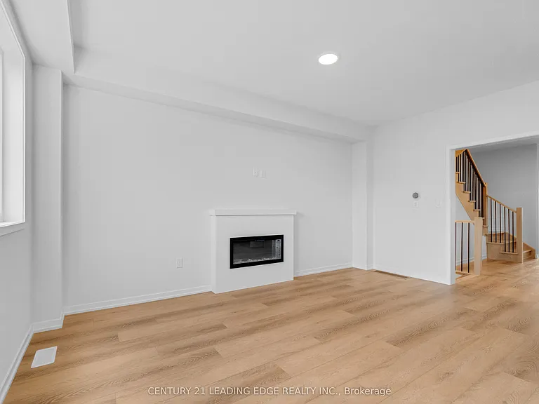 1475 Wheatcroft Dr — Photo 18