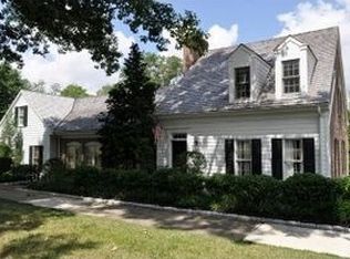 7 School Rd, Wilmington, DE 19803