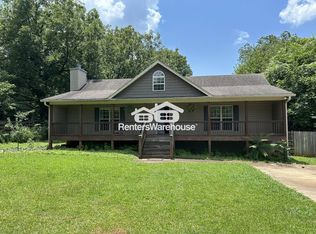1940 Calmar St, Leeds, AL 35094