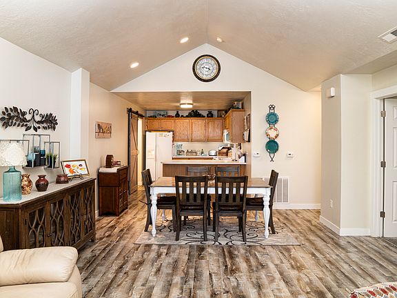 4th image of 3271 S Abbey Glen Way