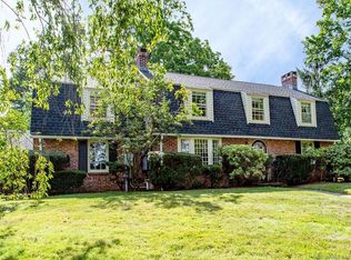 105 Main St, Farmington, CT 06032