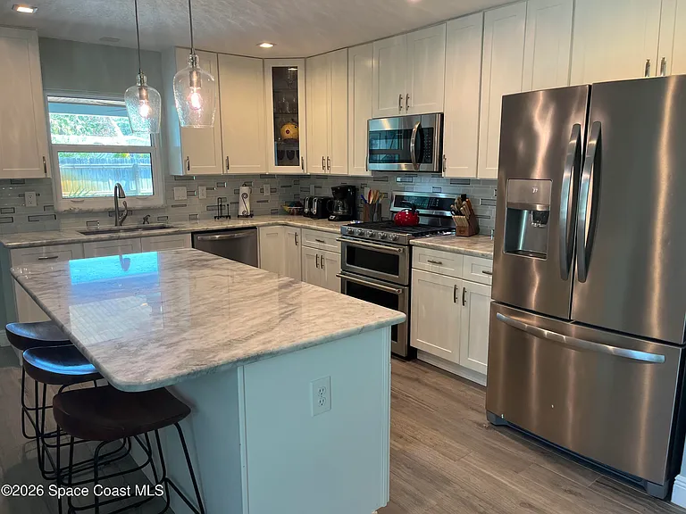 571 Kale St — Photo 6