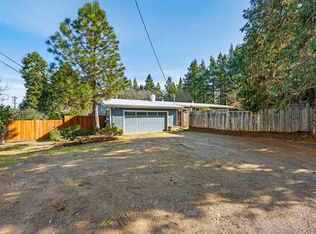 1417 Deer Lane, Sebastopol, CA 95472