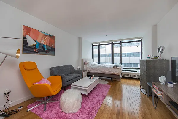 Rented by Keller Williams NYC | media 13