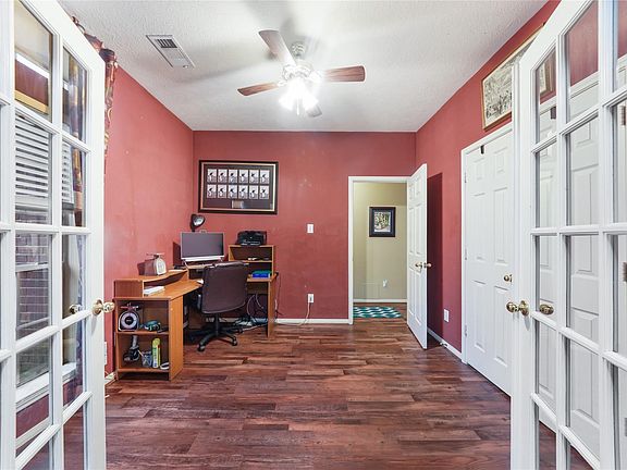 5th image of 14703 Bladenboro Dr