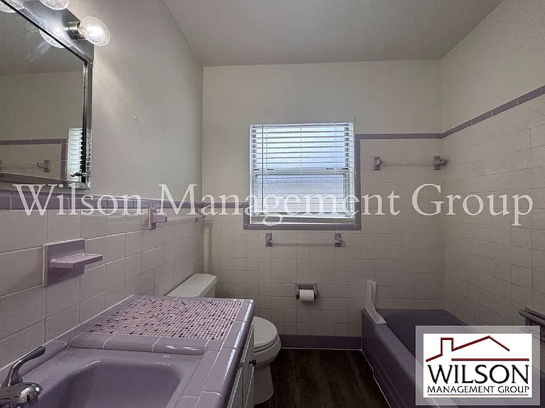 805 Vassar St #A — Photo 10