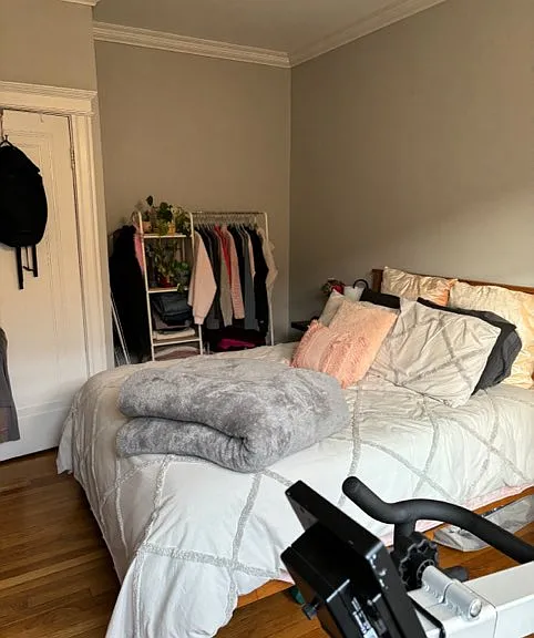 10 Greenway Ct #4 — Photo 11