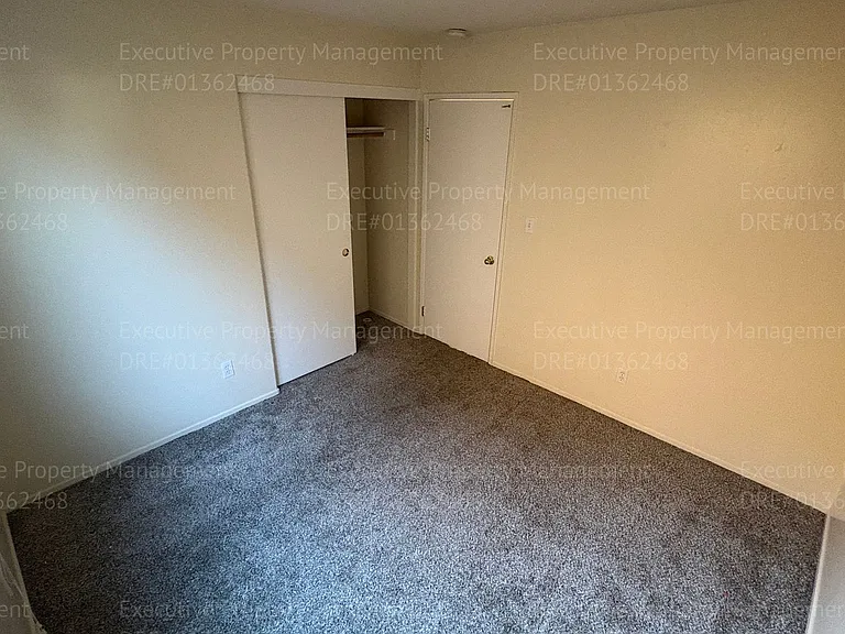 524 Sunset Meadow Ln — Photo 30