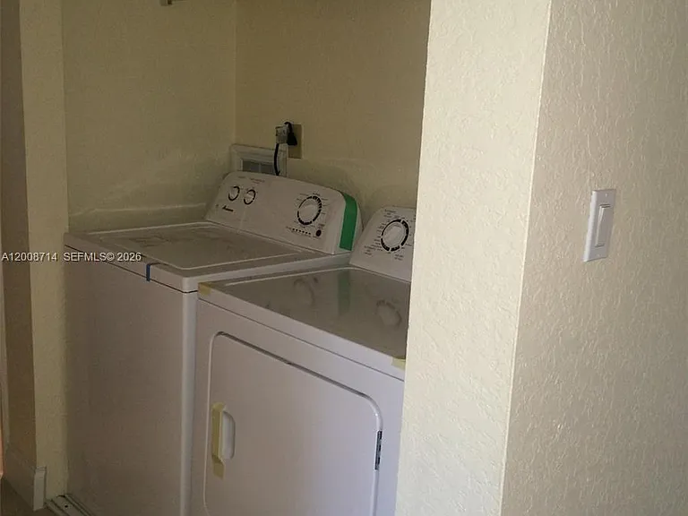 407 Gardens Dr #103 — Photo 5