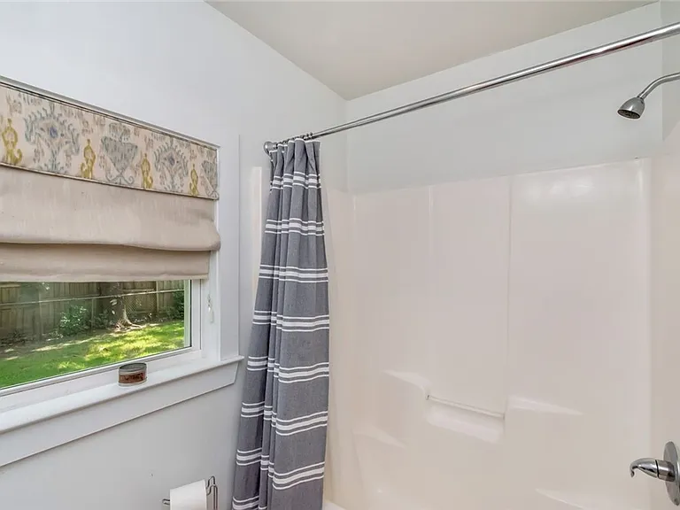 958 Pinemont Dr — Photo 17