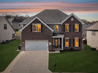 2047 Creekside Manor Ln, Knoxville, TN 37932