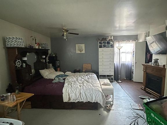 4th image of 406 Elmwood Ct