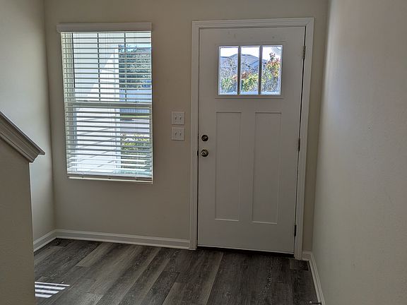 3rd image of 1708 Cocoanut Dr