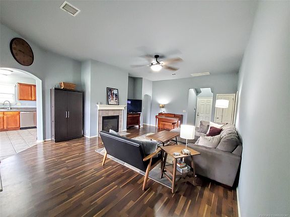 5th image of 20316 E 42nd Pl S