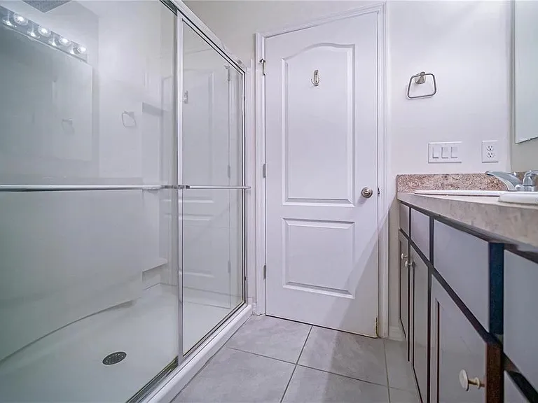 9039 Alba Ln — Photo 12
