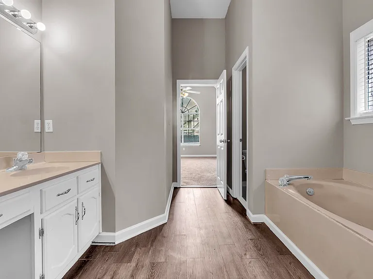 1341 Milestone Cir — Photo 16