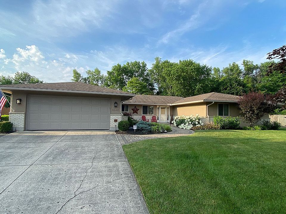 2nd image of 1040 Fernshire Dr