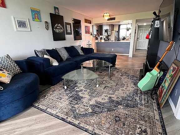 2nd image of 300 Columbia Dr #303-1
