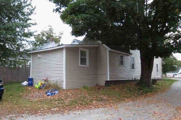2nd image of 9 Washington St