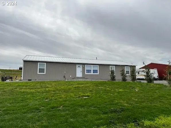 302 Vista Ln, Moro, OR 97039