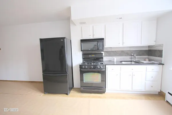 Rented by Citi Habitats | media 7