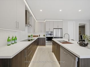 977 Larter St, Innisfil, ON L9S0N4