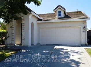 1818 Acari Ave, Sacramento, CA