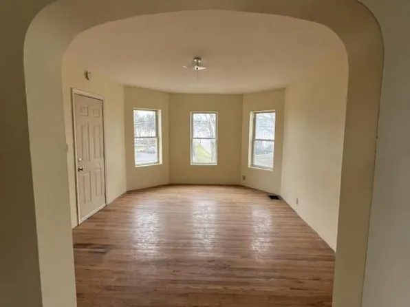 401 Nichols St, Utica, NY