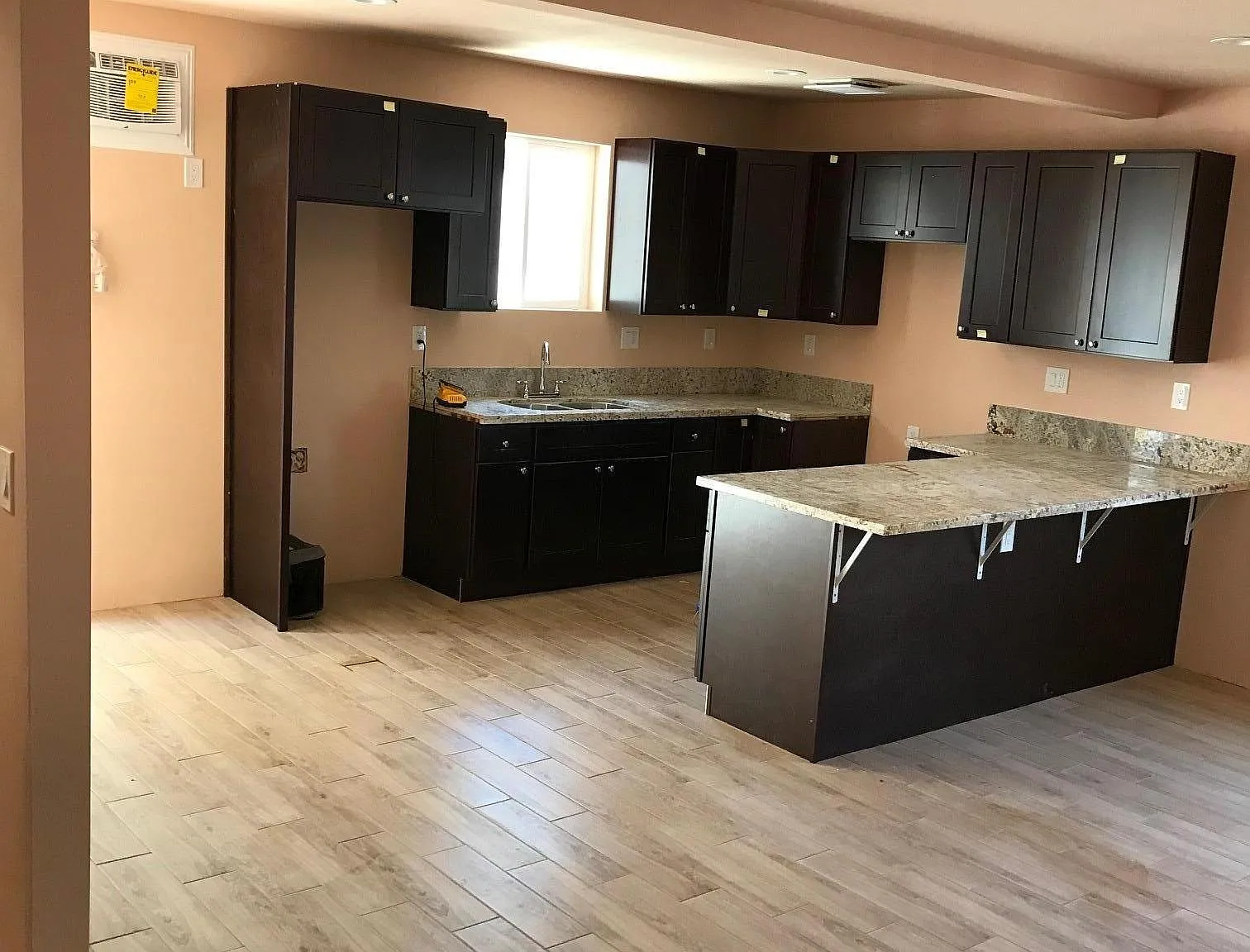2 bed, 10 sqft, $2,490 — Photo 2