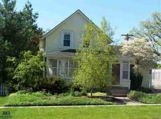 911 Clinton Ave, Saint clair, MI
