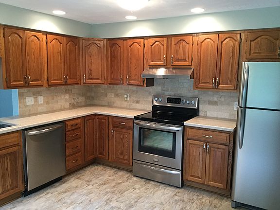 5th image of 2230 Satinwood Dr