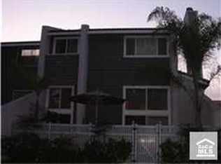 18704 Club Ln, Huntington Beach, CA 92648