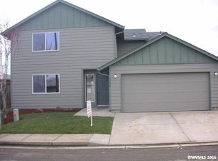3038 Hazelgrove St NE, Salem, OR
