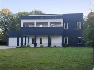 10570 Parsons Rd, Johns Creek, GA 30097