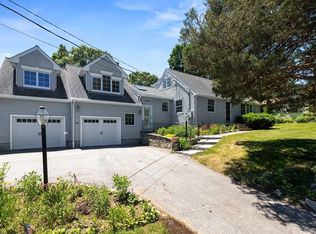 111 Bennett Hill Rd, Rowley, MA 01969