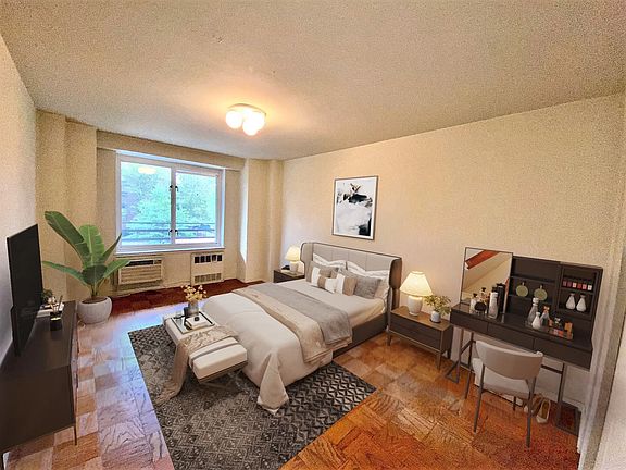 3rd image of 392 Central Park W APT 3J