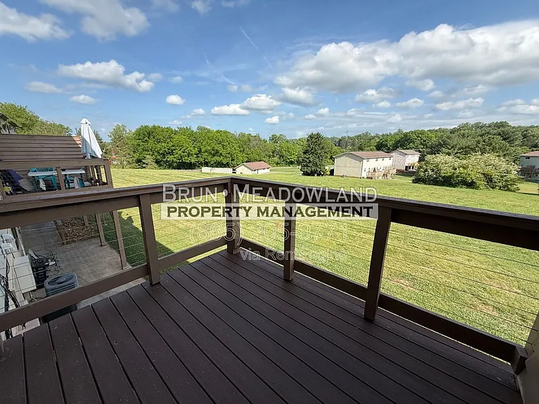 1811 Meadowland Ln #C — Photo 11