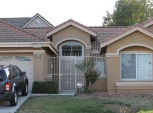 5998 Kings Ranch Rd, Riverside, CA 92505