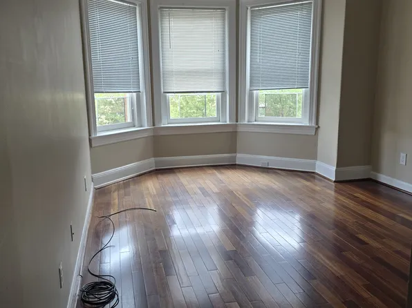 1426 21st St NW APT 402, Washington, DC 20036