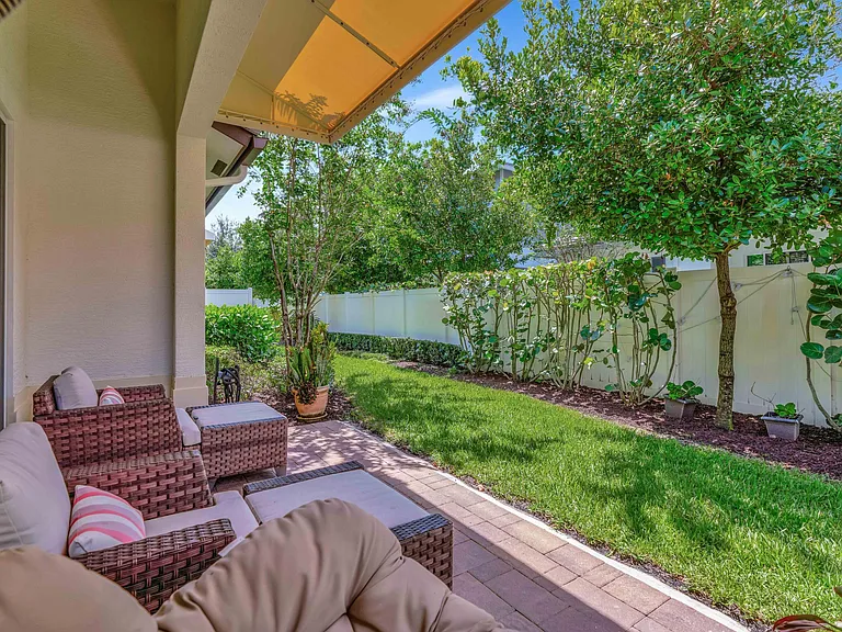4952 Pointe Midtown Way — Photo 64