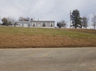 8380 Whitelick Rd, Corydon, KY 42406