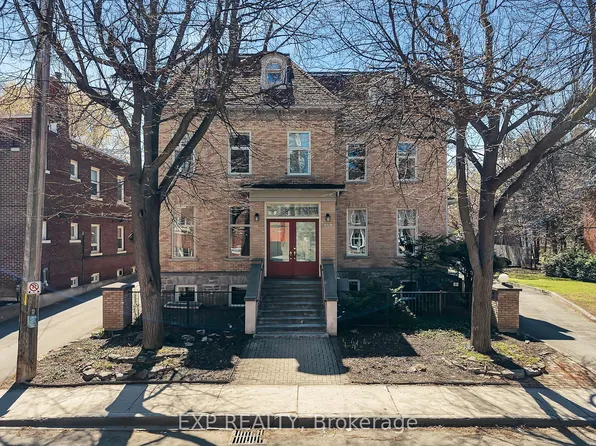 274 Daly Ave #2, Ottawa, ON K1N 6G5