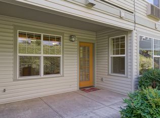 931 Mountain Meadows Cir, Ashland, OR 97520