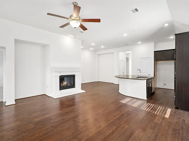 7480 Caprock Canyon Ln — Photo 3