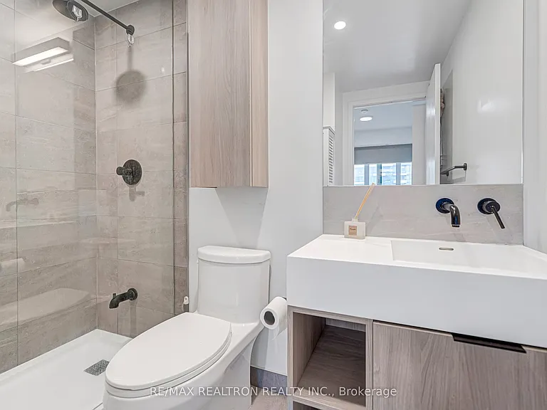 108 Peter St #4302 — Photo 25