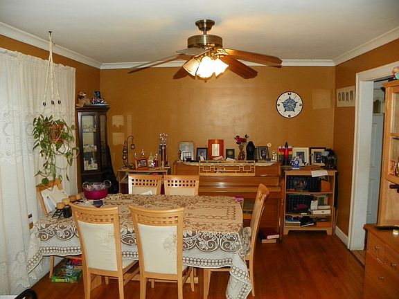 4th image of 3048 N Natchez Ave